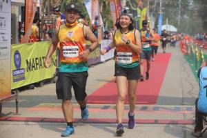 BIB: 42940, 40264
                            <button type="button" onclick="openModal(8242321)" class="btn btn-primary btn-sm float-right btn-popup" data-toggle="modal" data-target=".modal-high-quality">
                        <i class="fas fa-shopping-cart"></i> Add to Cart
                    </button>
                                            <button type="button" onclick="isThisMe(8242321, true)" class="btn btn-success btn-sm float-right btn-popup btn-isme hidden" data-toggle="tooltip" data-placement="bottom" title="นี่คือรูปของคุณใช่ไหม คลิกที่นี่เพื่อเอาเข้าอัลบั้ม">
                        <i class="fas fa-plus"></i> Add to album
                    </button>
                    <button type="button" onclick="isThisMe(8242321, false)" class="btn btn-warning btn-sm float-right btn-popup btn-isnotme hidden">
                        <i class="fas fa-ban"></i> Remove from album
                    </button>